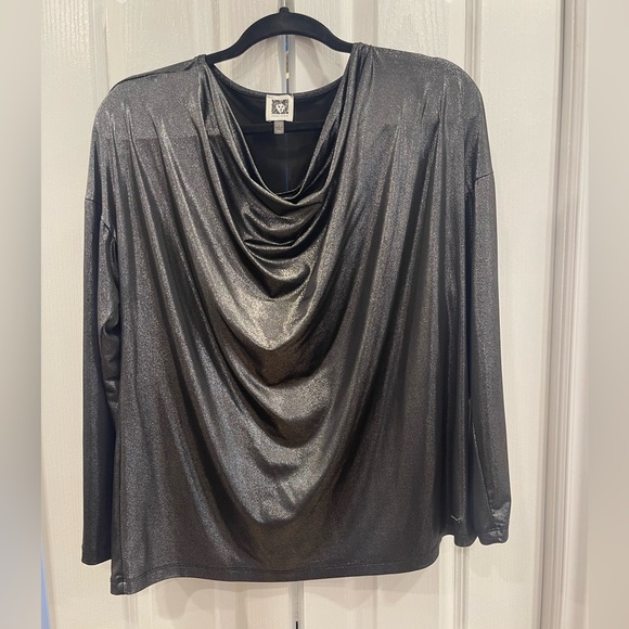 Anne Klein Tops - Anne Klein Black Metallic top long sleeve